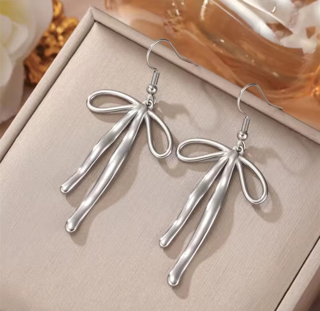 Boucles d'oreilles noeuds