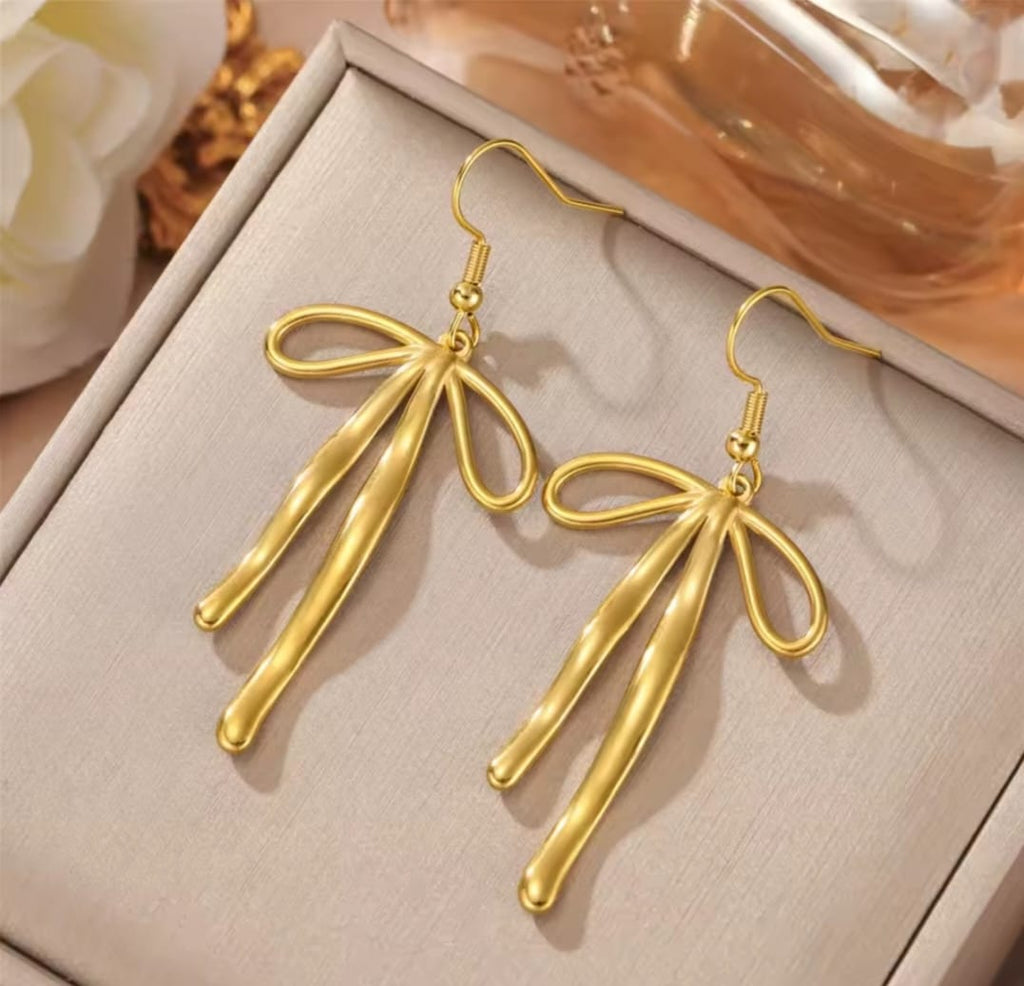 Boucles d'oreilles noeuds