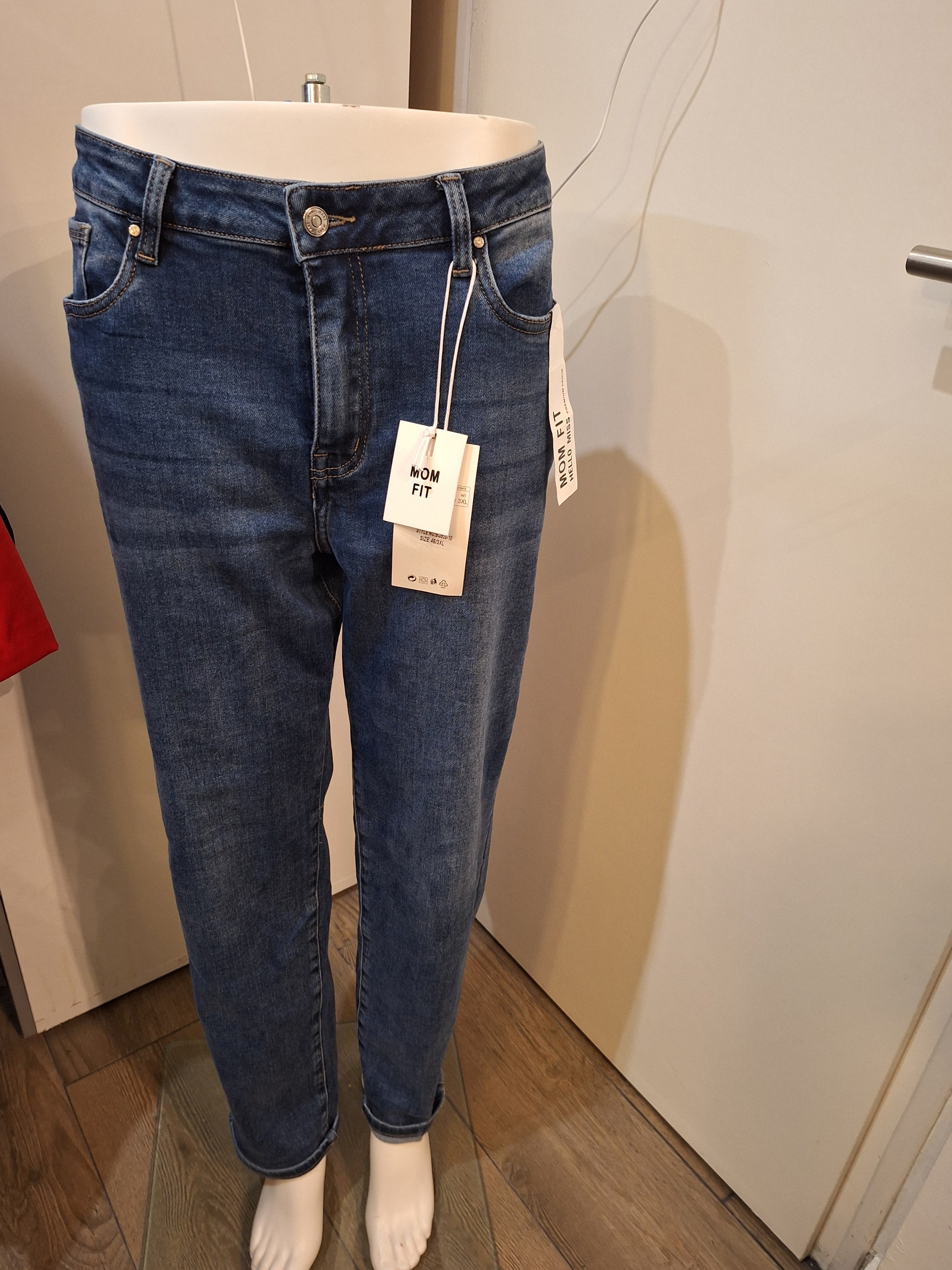 Jean mom