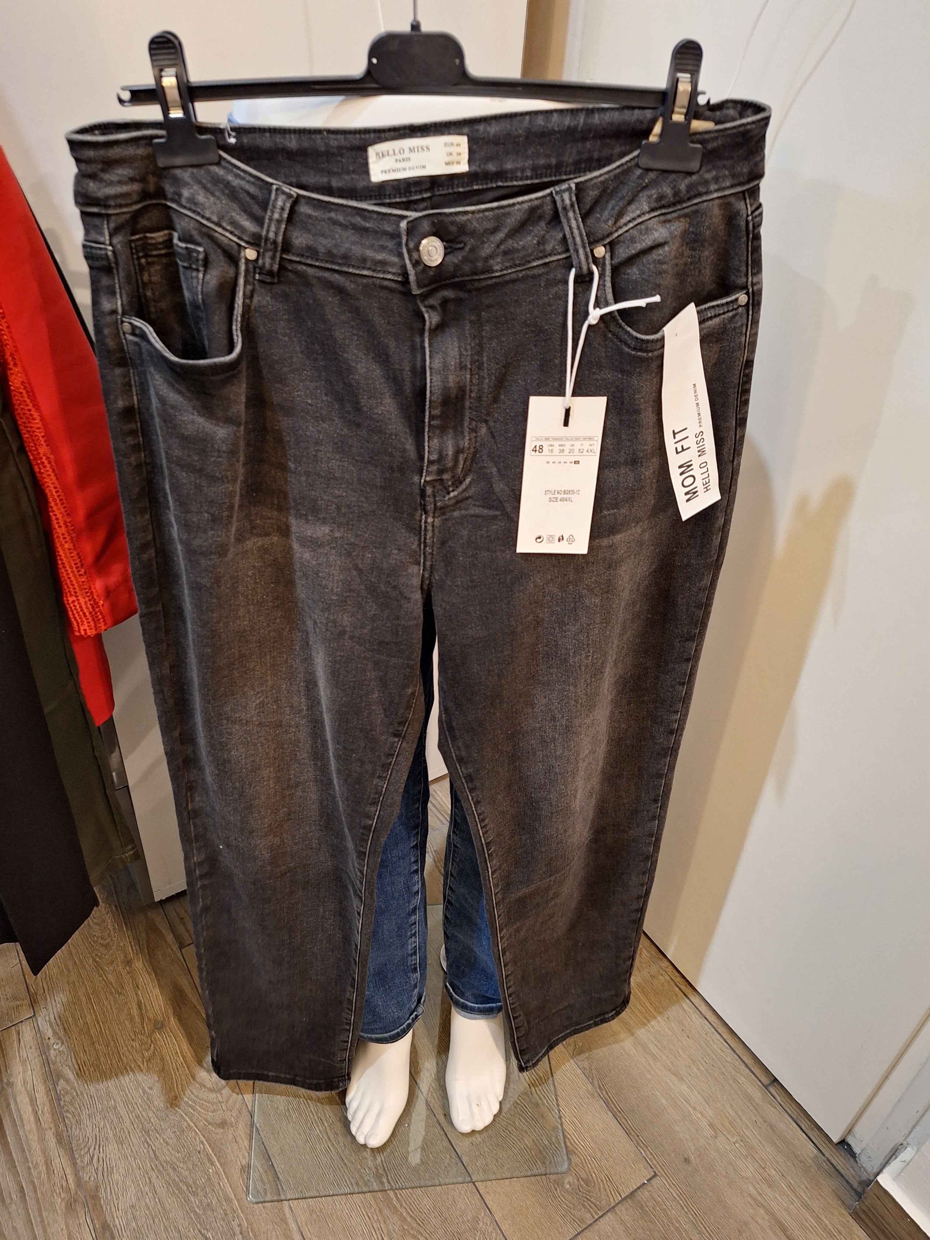 Jean mom